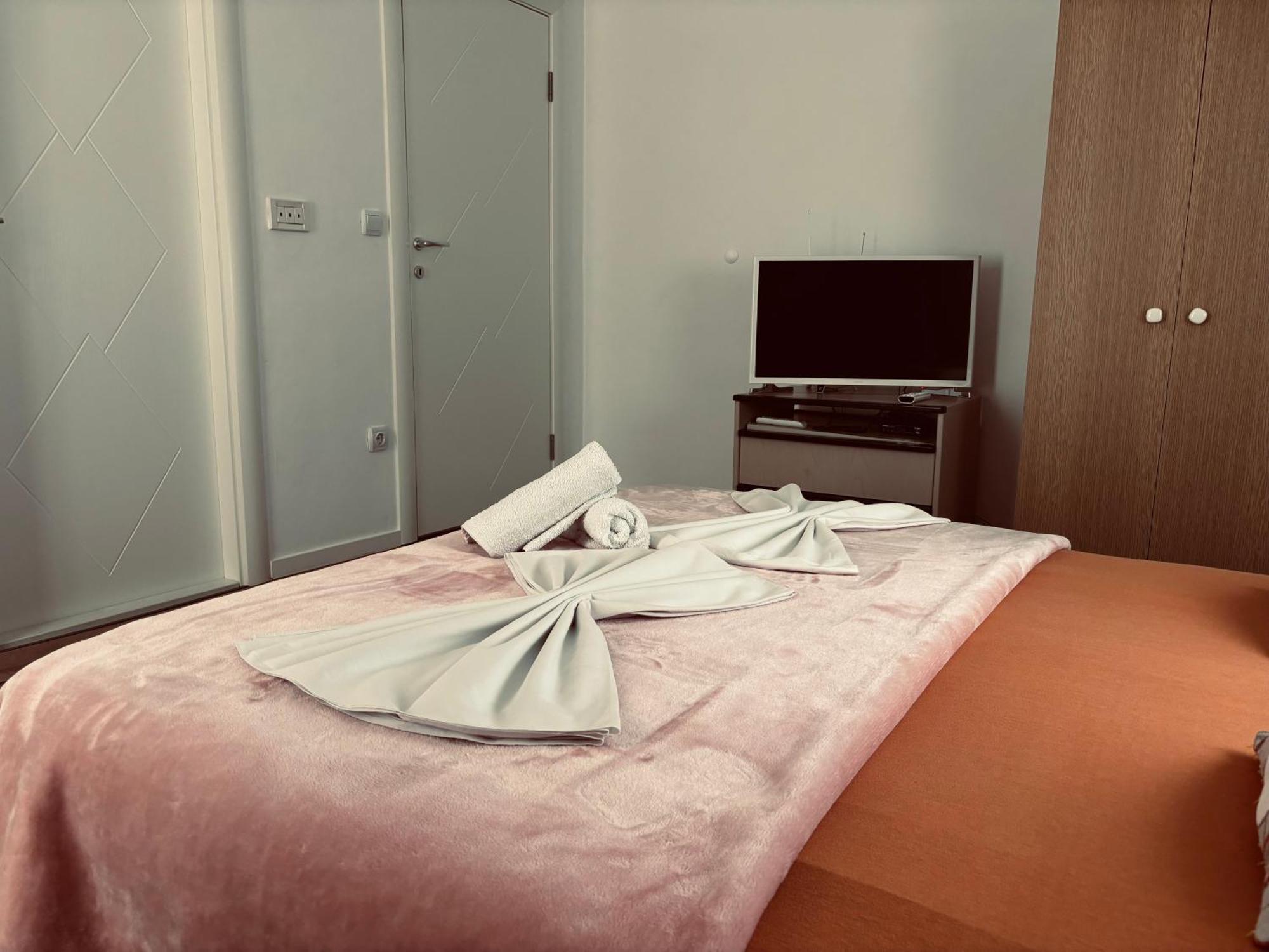 Rooms & App Minka Jadranovo Eksteriør bilde