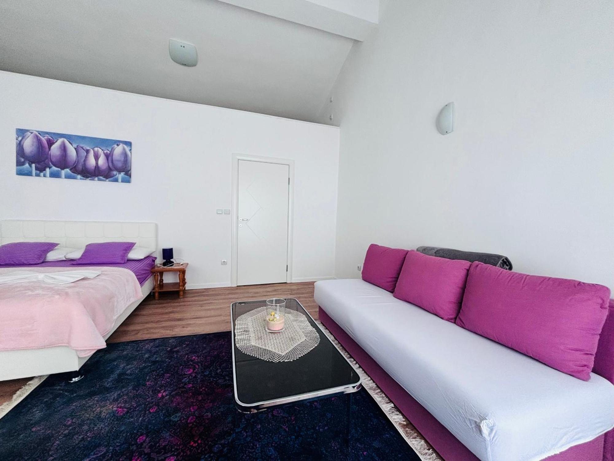 Rooms & App Minka Jadranovo Eksteriør bilde