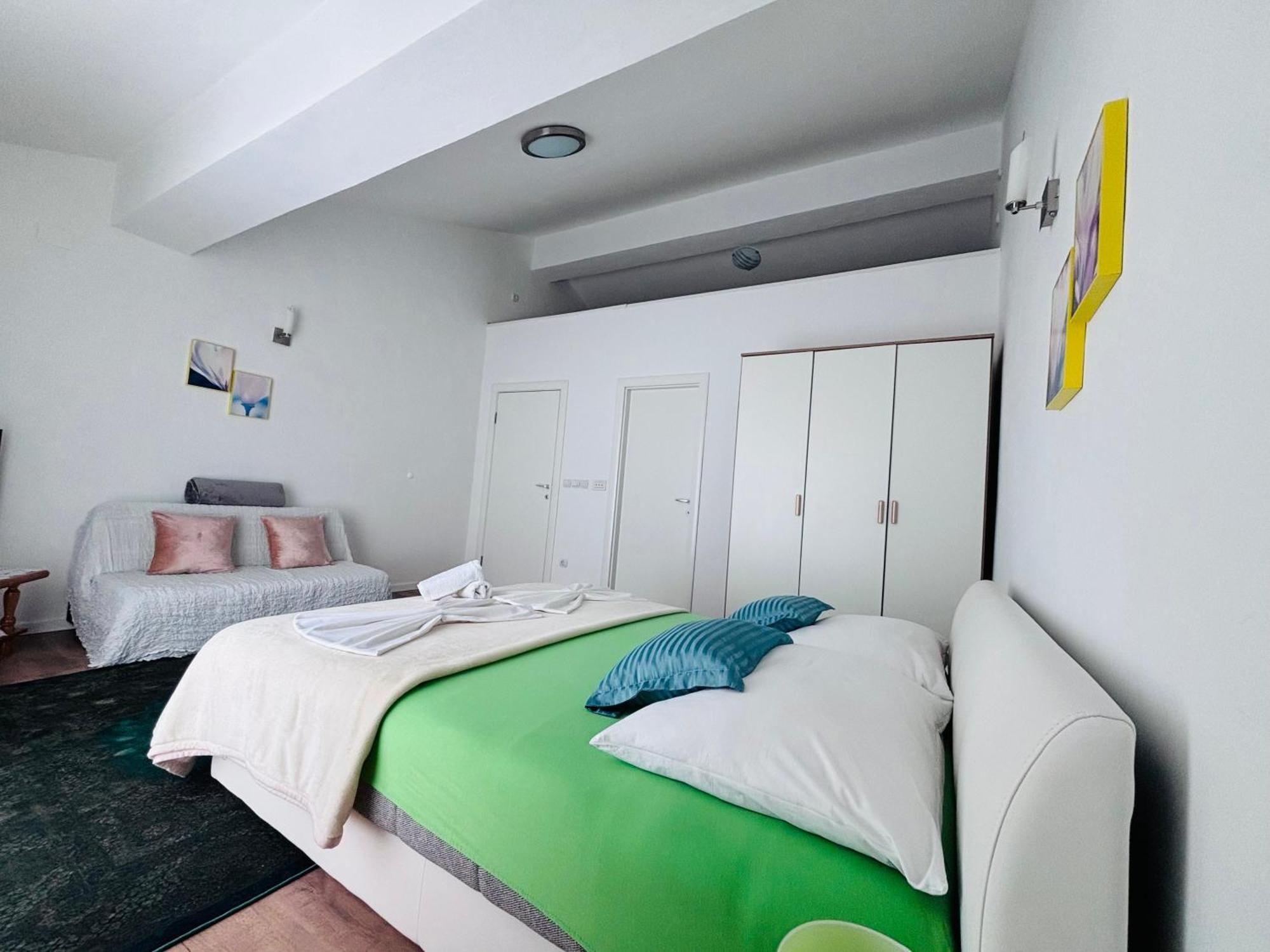 Rooms & App Minka Jadranovo Eksteriør bilde