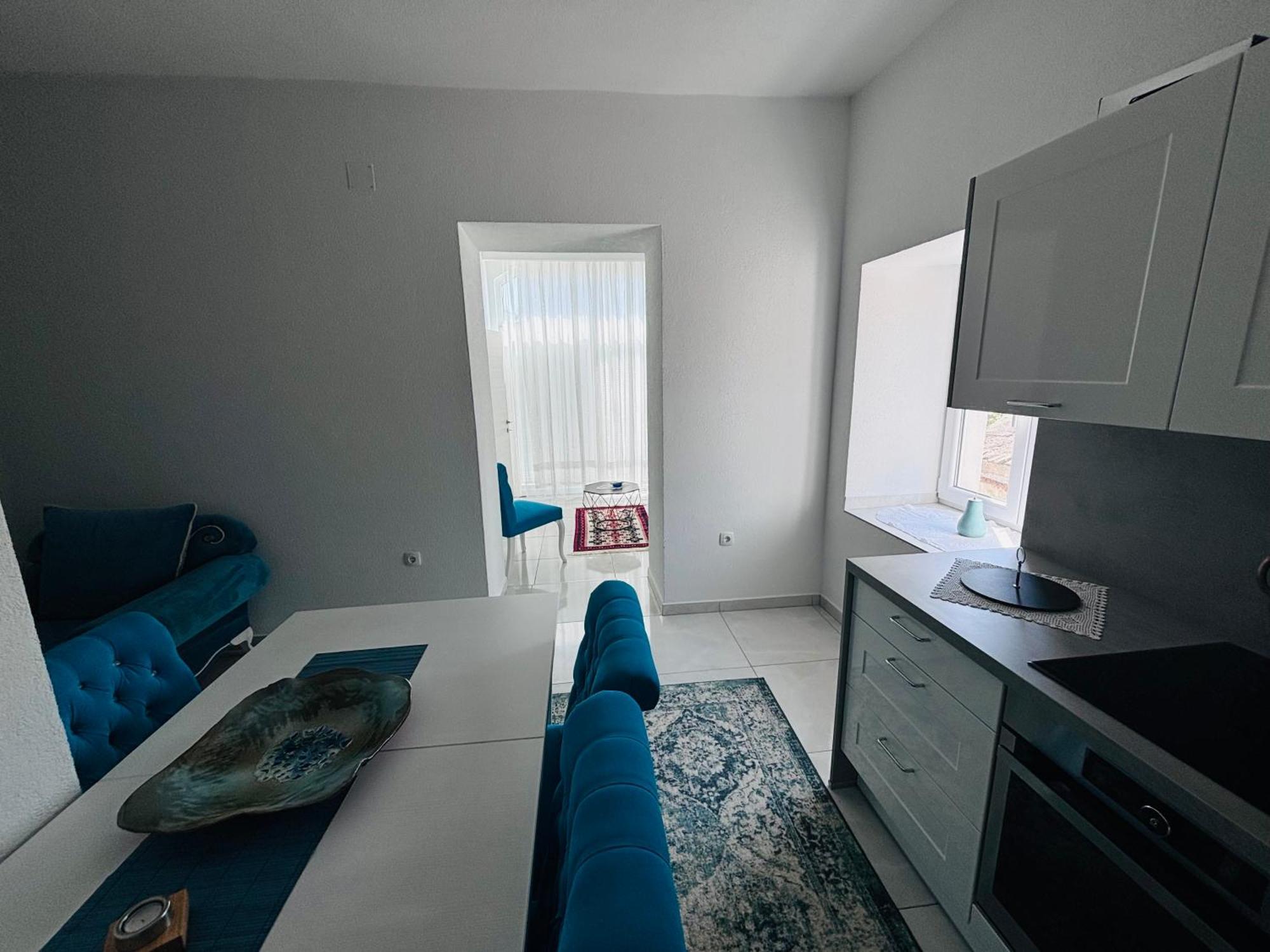 Rooms & App Minka Jadranovo Eksteriør bilde